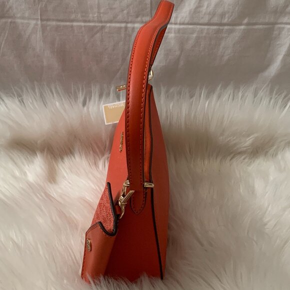 MICHAEL KORS Vincent Medium Saffiano Leather Pochette with Card Case in Red Clay - Picture 4 of 6